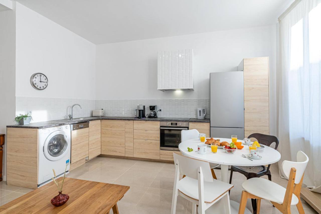 Le Borely: Appartement Climatise Avec 2 Chambres, A 800M De La Plage Marseilles Exterior foto